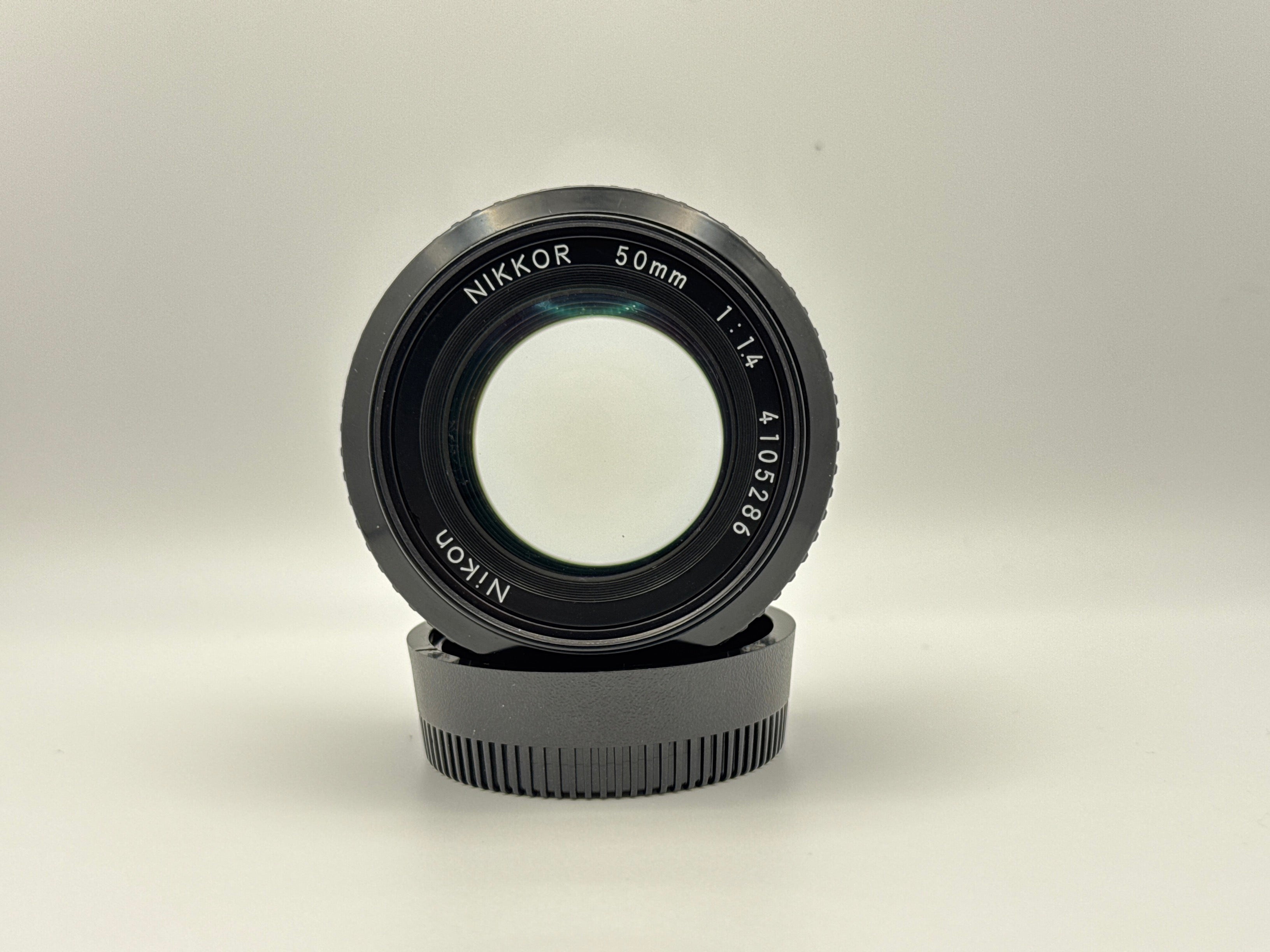 【美品】Nikon Ai 50mm f1.4 純正キャップ&フィルター付き MINT w/ hood ] Nikon Ai 50mm f1.4 lens from japan – Bamboo