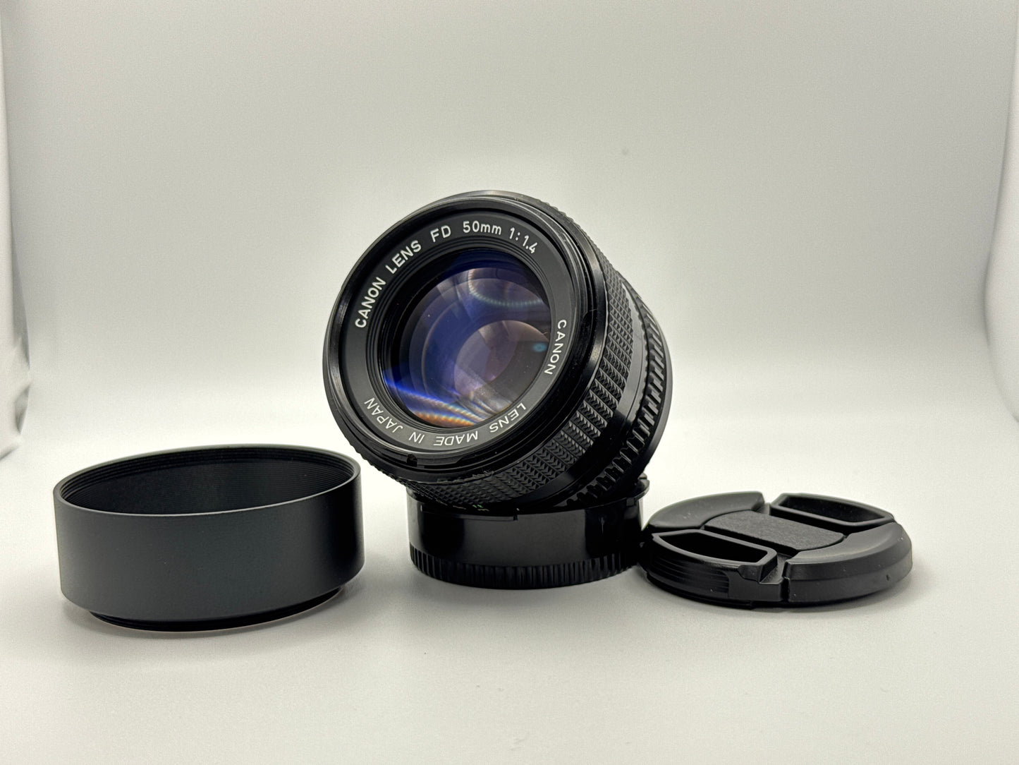 [MINT w/ hood ] Nikon Ai 50mm f1.4 lens from japan