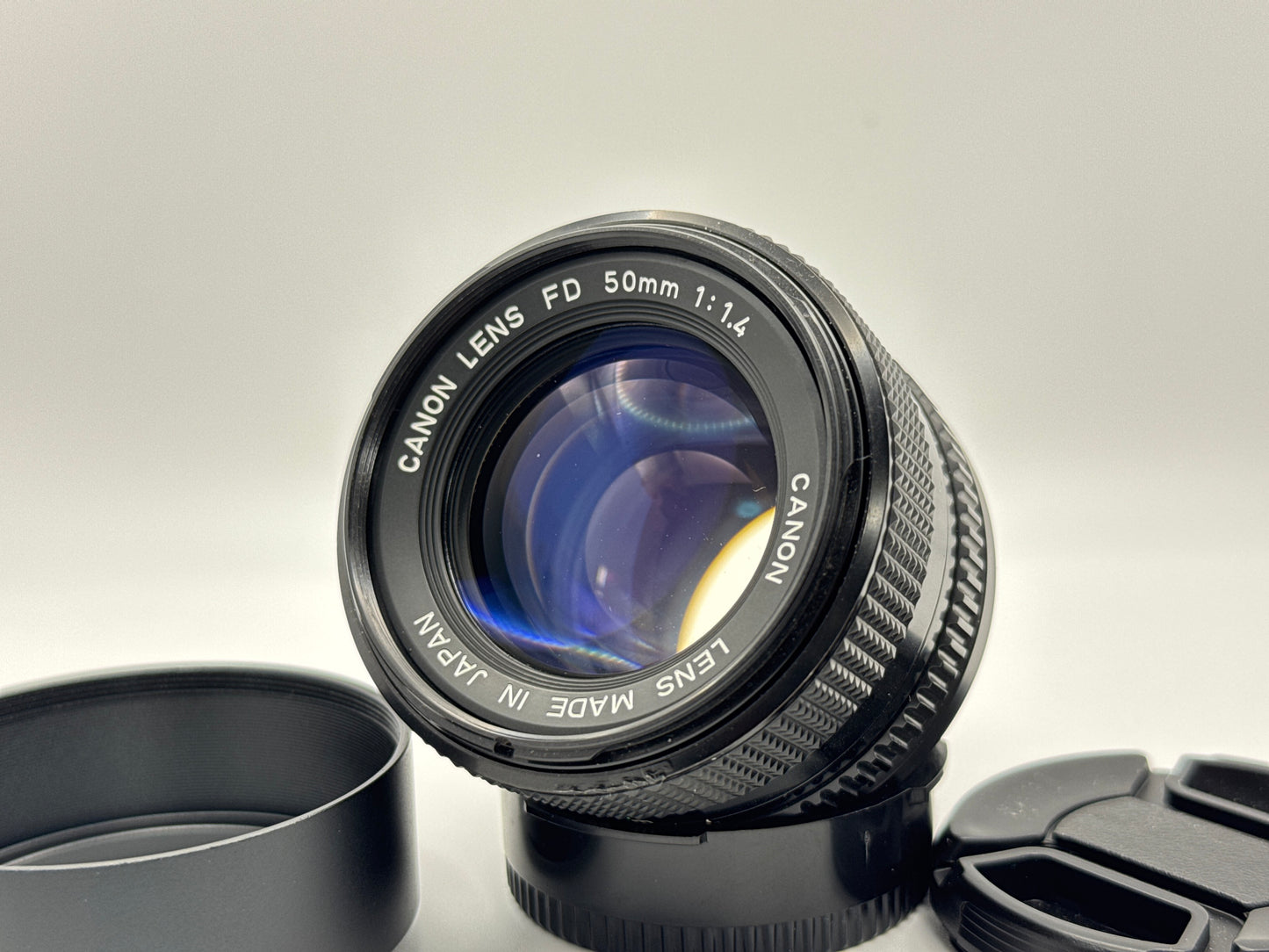 [MINT w/ hood ] Nikon Ai 50mm f1.4 lens from japan